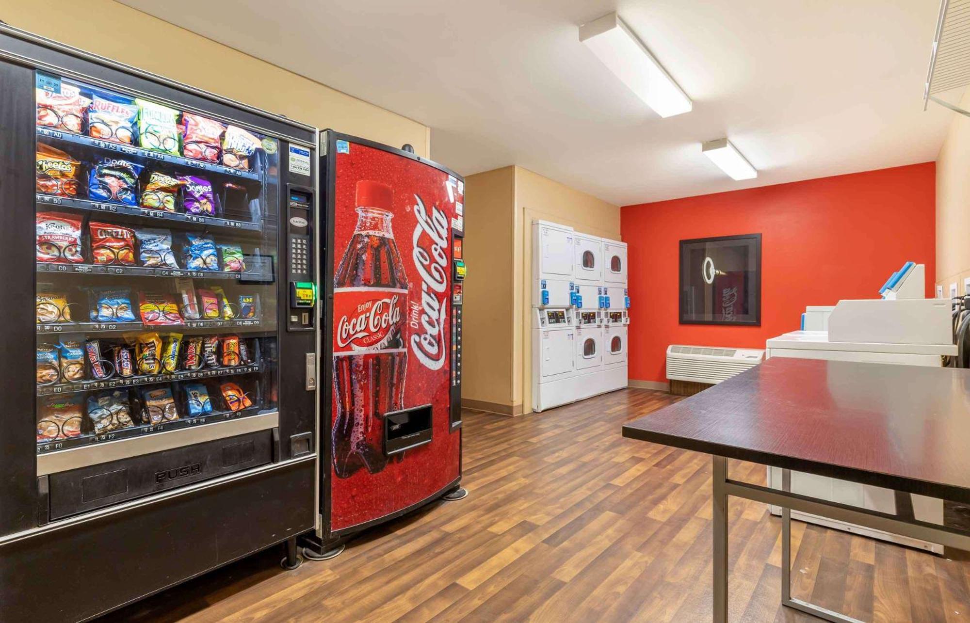 Extended Stay America Select Suites - Fayetteville - Springdale Eksteriør billede